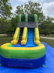 IMG 3878 1687423304 15 Foot blue/green Wet/Dry Slide